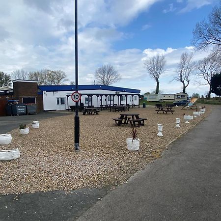 Ashcroft Coast Hotel Bearsted Exterior photo